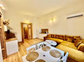 SKYLER VINTAGE APARTMENTS